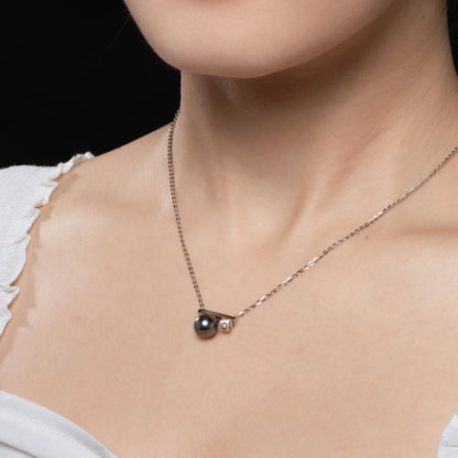 Holloway Jewellery Canada Black Pearl Moissanite Diamond Necklace