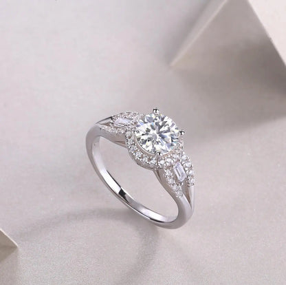 Holloway Jewellery Moissanite Diamond Ring