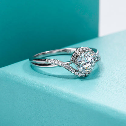 Moissanite Diamond Engagement Ring Free Shipping UK