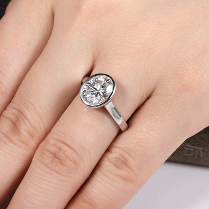 Sterling Silver Moissanite Engagement Ring UK