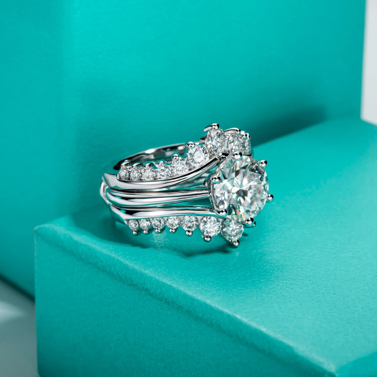 Moissanite Diamond Engagement Ring Wedding Ring Set