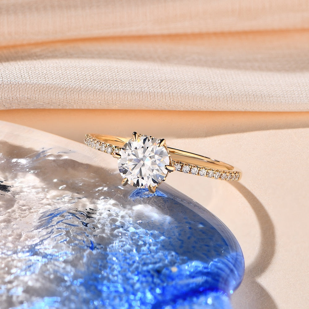 1 Carat Moissanite Diamond Gold Engagement Ring
