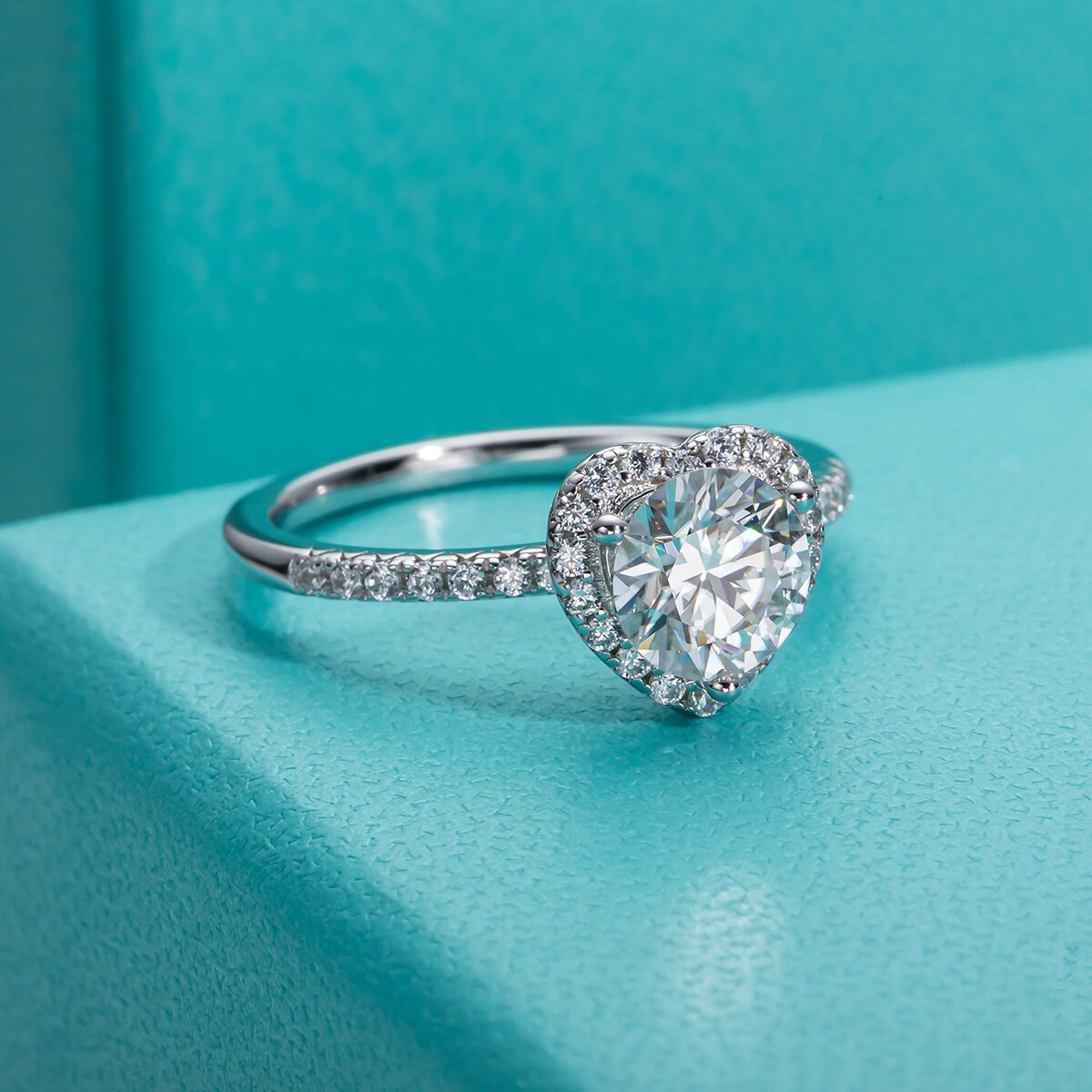 Sterling Silver Moissanite Diamond Engagement Ring UK