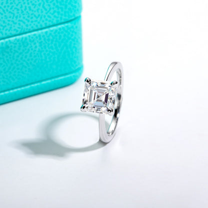 Holloway Jewellery UK Moissanite Diamond Solitaire Ring
