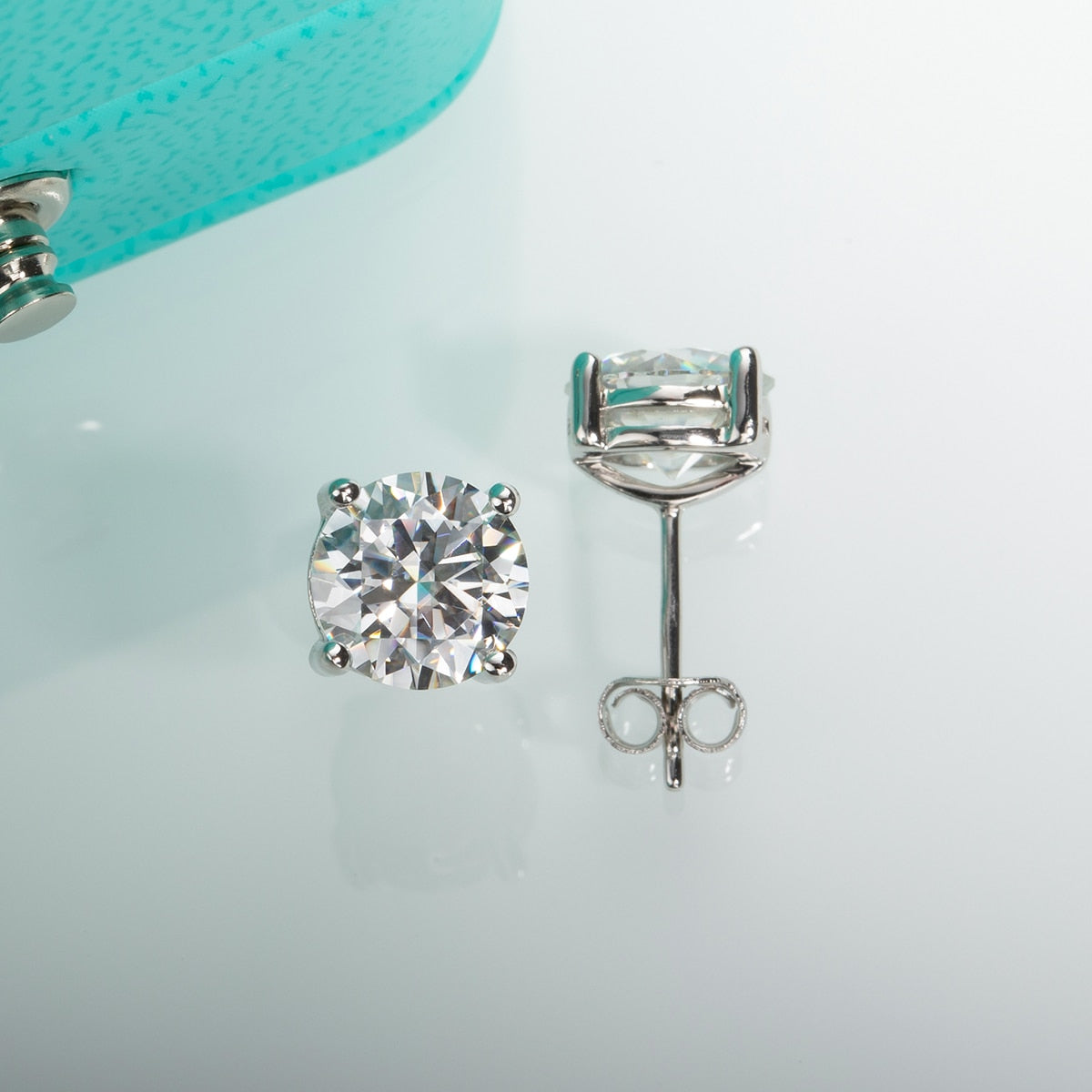 2 carat moissanite diamond earrings Holloway Jewellery AUS