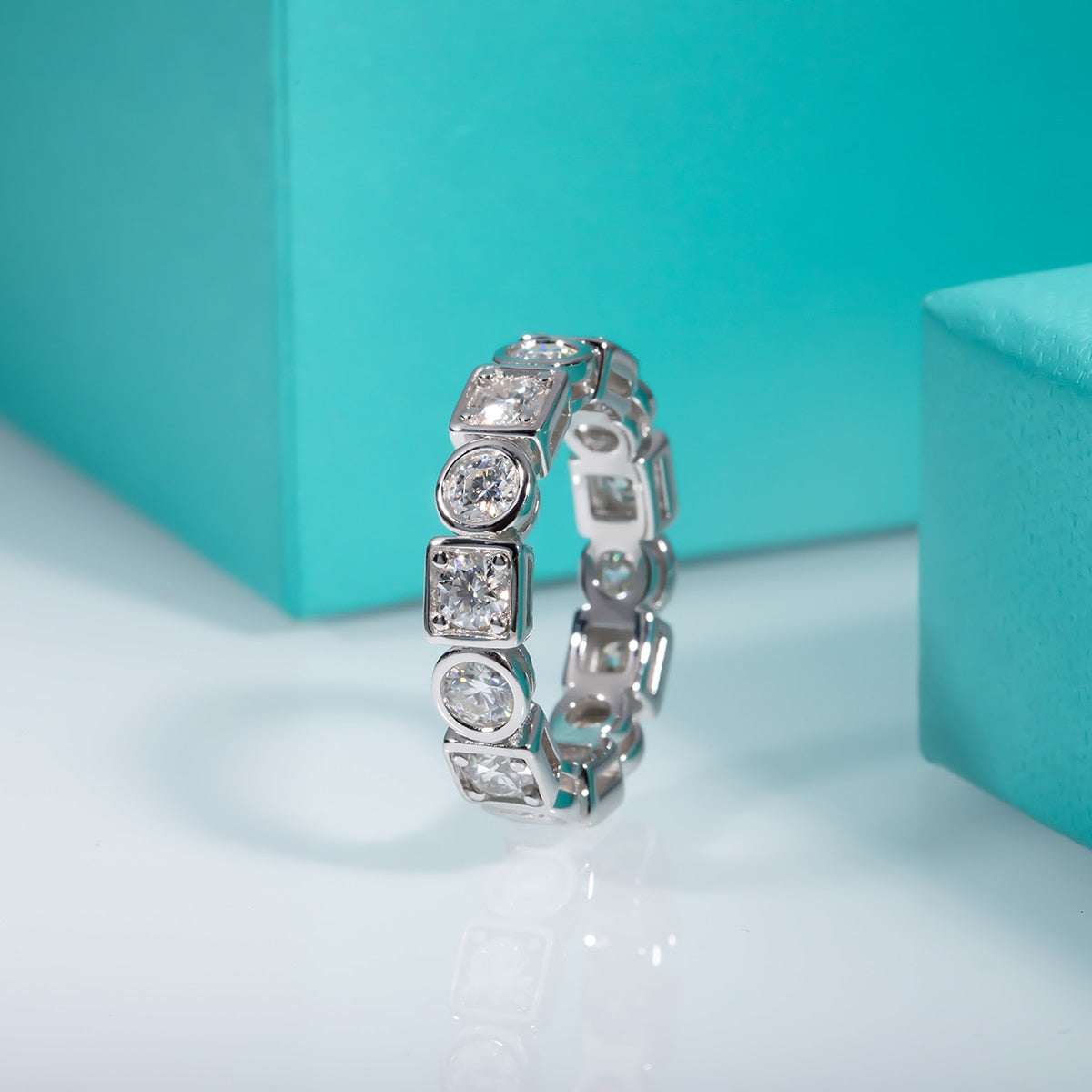 Womens Moissanite Diamond Ring UK