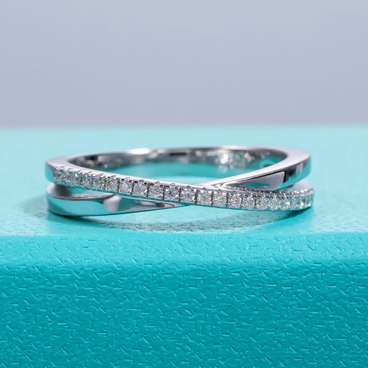 Holloway Jewellery Moissanite Diamond Wedding Ring