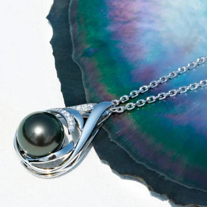 Holloway Jewellery Tahitian Black Pearl Moissanite Diamond Pendant Necklace
