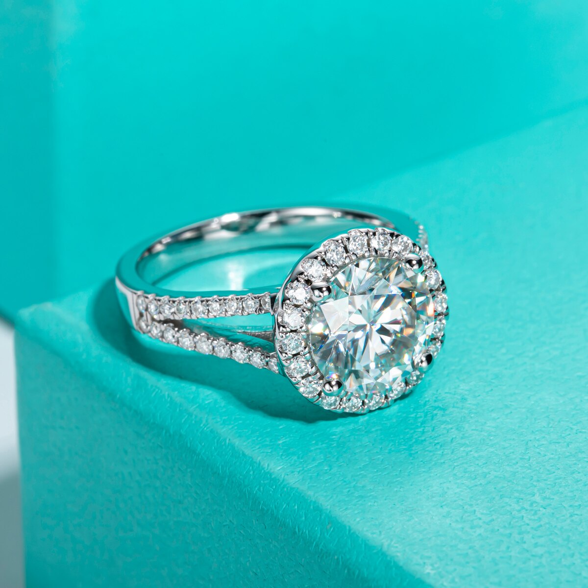 3ct halo ring moissanite diamond Holloway Jewellery