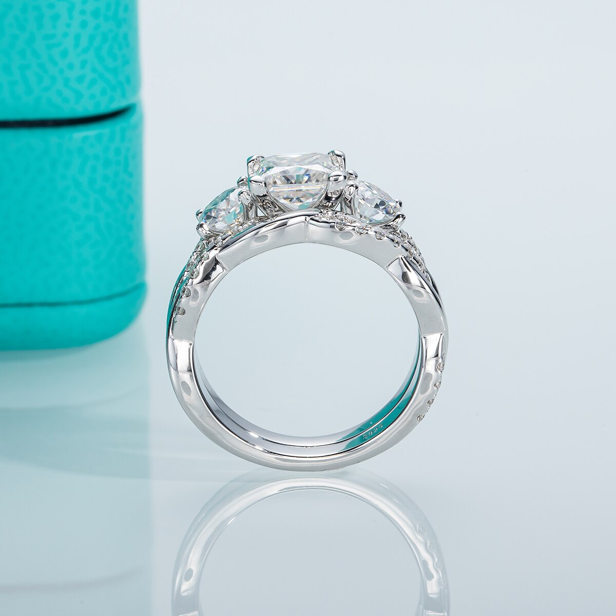 Holloway Jewellery US Moissanite Diamond Engagement Ring Set