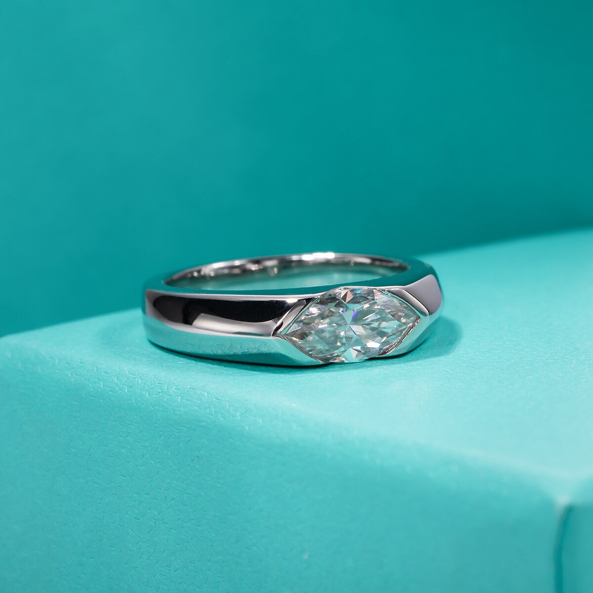 Moissanite Marquise Cut Diamond Wedding Ring 