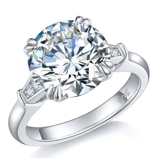 Luxury 5 Carat Round Cut Moissanite Engagement Ring 925 Sterling Silver VVS D Colour